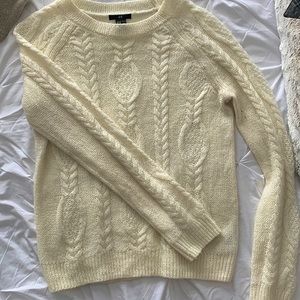 White H&M Sweater Size M